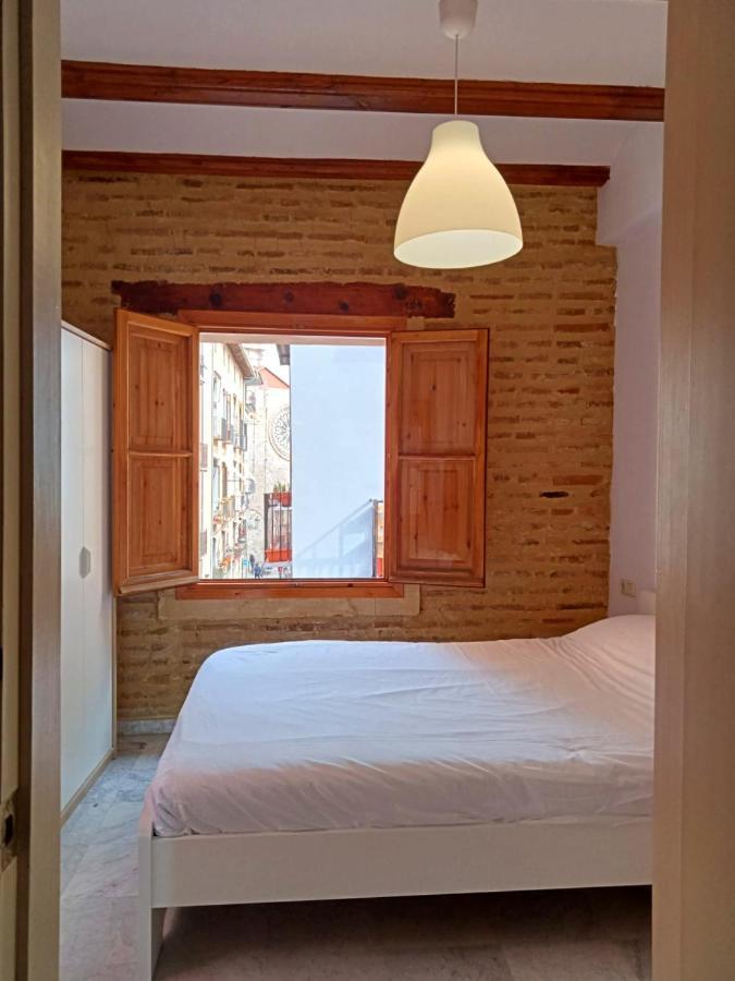 Apartamentos Con Encanto En Pleno Casco Antiguo Ron Valenciayole Buitenkant foto