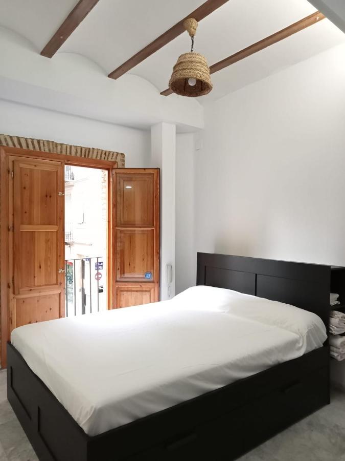 Apartamentos Con Encanto En Pleno Casco Antiguo Ron Valenciayole Buitenkant foto