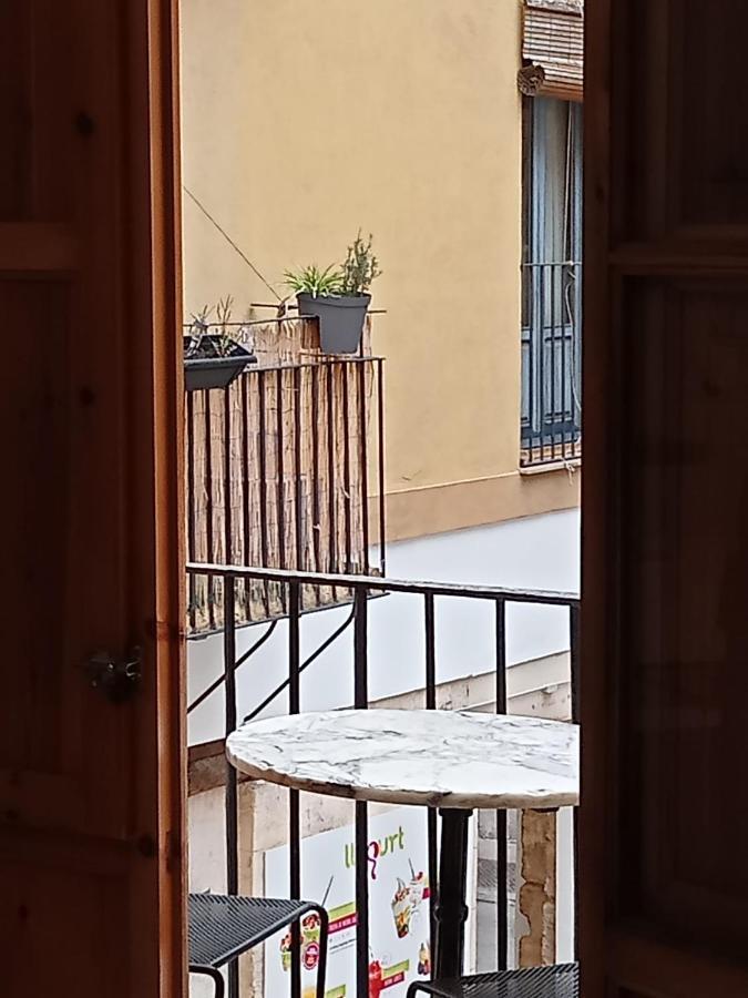 Apartamentos Con Encanto En Pleno Casco Antiguo Ron Valenciayole Buitenkant foto