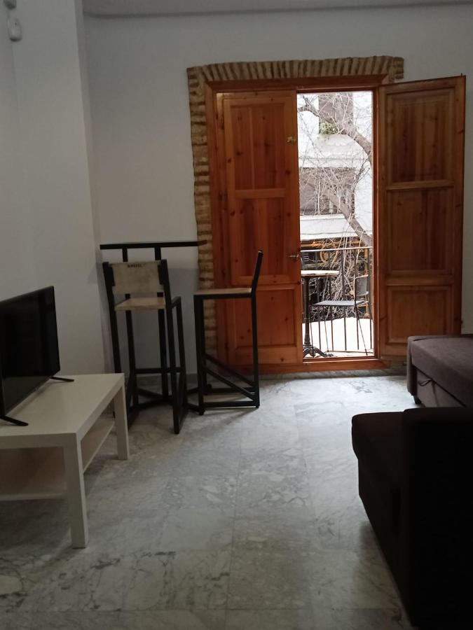 Apartamentos Con Encanto En Pleno Casco Antiguo Ron Valenciayole Buitenkant foto