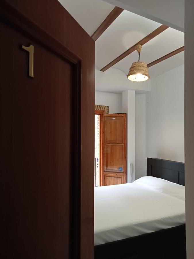 Apartamentos Con Encanto En Pleno Casco Antiguo Ron Valenciayole Buitenkant foto