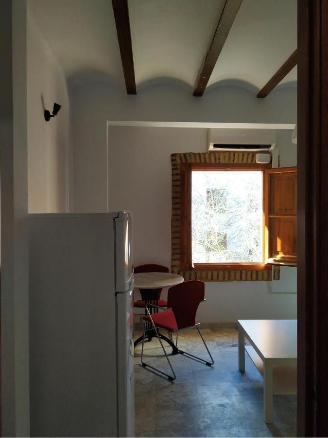 Apartamentos Con Encanto En Pleno Casco Antiguo Ron Valenciayole Buitenkant foto